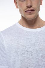 ⁦טי שירט פשתן /לבן⁩ – תמונה ⁦5⁩