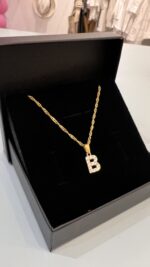 שרשרת אותיות זרקונים / זהב