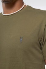 ⁦T שירט ניקי ALL SAINTS | ירוק זית⁩ – תמונה ⁦2⁩