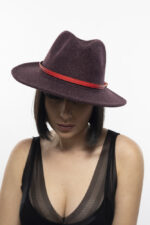 כובע צמר רצועת עור אדומה  /  אפור כהה