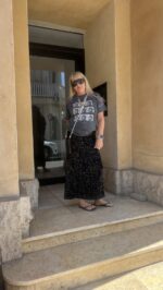 ⁦חצאית פייטים מקסי | שחור⁩ – תמונה ⁦2⁩