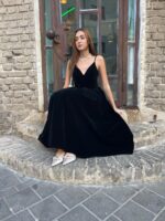 ⁦שמלת קטיפה ערב | שחור⁩ – תמונה ⁦5⁩