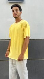 ⁦טי שירט וינטאג פשתן | צהוב⁩ – תמונה ⁦2⁩