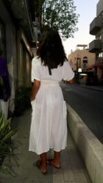⁦שמלת מעטפה חצי שרוול / לבן⁩ – תמונה ⁦3⁩