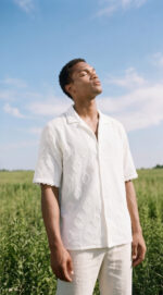 ⁦חולצה כותנה חצי שרוול מעויינים | לבן⁩ – תמונה ⁦3⁩