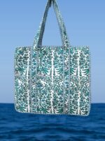 ⁦tote bag / פרחים קטנטנים⁩ – תמונה ⁦2⁩